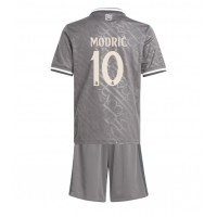 Real Madrid Luka Modric #10 Fotballklær Tredjedraktsett Barn 2024-25 Kortermet (+ korte bukser)